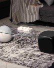 Küre Orta Sehpa beyaz top ve siyah zar ayaklı model
