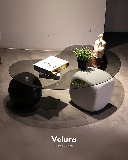 Küre Orta Sehpa - 1 Siyah Top & 1Ceviz Top & 1 Beyaz Zar - Fasulye - Füme Cam