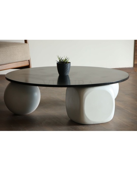Minimalist Siyah Yuvarlak Orta Sehpa Modeli
