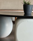 Minimalist Siyah Yuvarlak Orta Sehpa Modeli