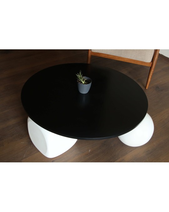 Minimalist Siyah Yuvarlak Orta Sehpa Modeli