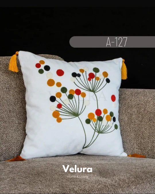 Keten Kumaş ve Nakış İşlemeli Desenli Kırlent - A127