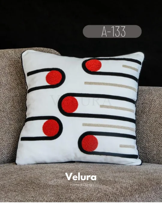 Keten Kumaş ve Nakış İşlemeli Desenli Kırlent - A133