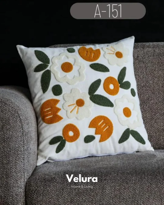 Keten Kumaş ve Nakış İşlemeli Desenli Kırlent - A151