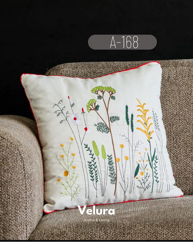 Keten Kumaş ve Nakış İşlemeli Desenli Kırlent - A168