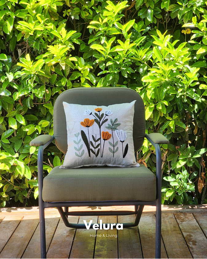 Keten Kumaş ve Nakış İşlemeli Desenli Kırlent - A11