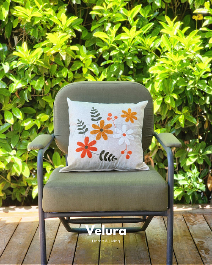 Keten Kumaş ve Nakış İşlemeli Desenli Kırlent - A19