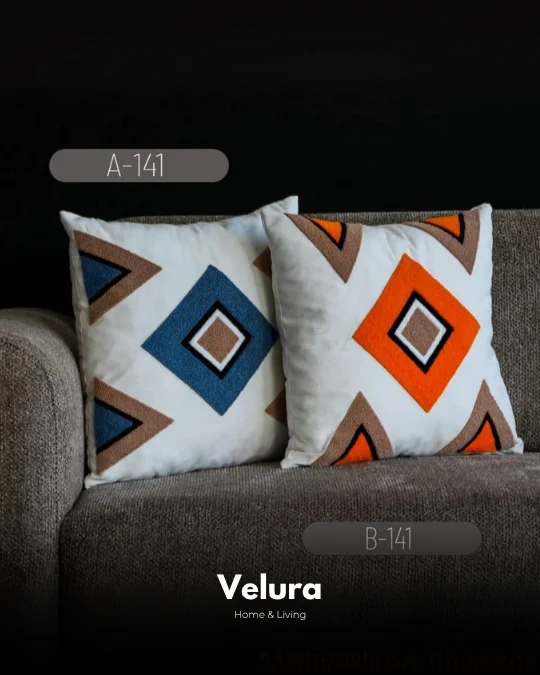 Keten Kumaş ve Nakış İşlemeli Desenli Kırlent - AB141