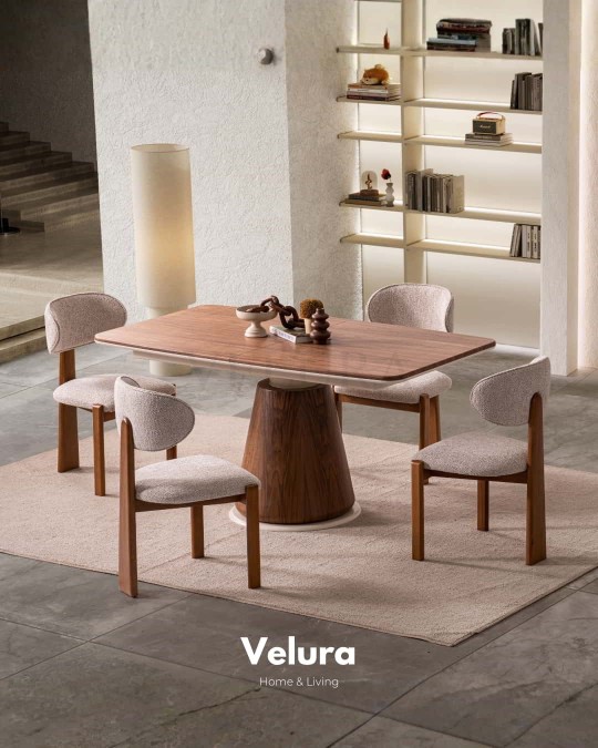 Salda Yemek Odası Takımı