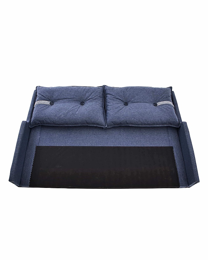 Renk solmalarına karşı dirençli yüzey yapısı vardır Kumaşı silinebilir yapıda olduğu için pratik kullanım sağlar