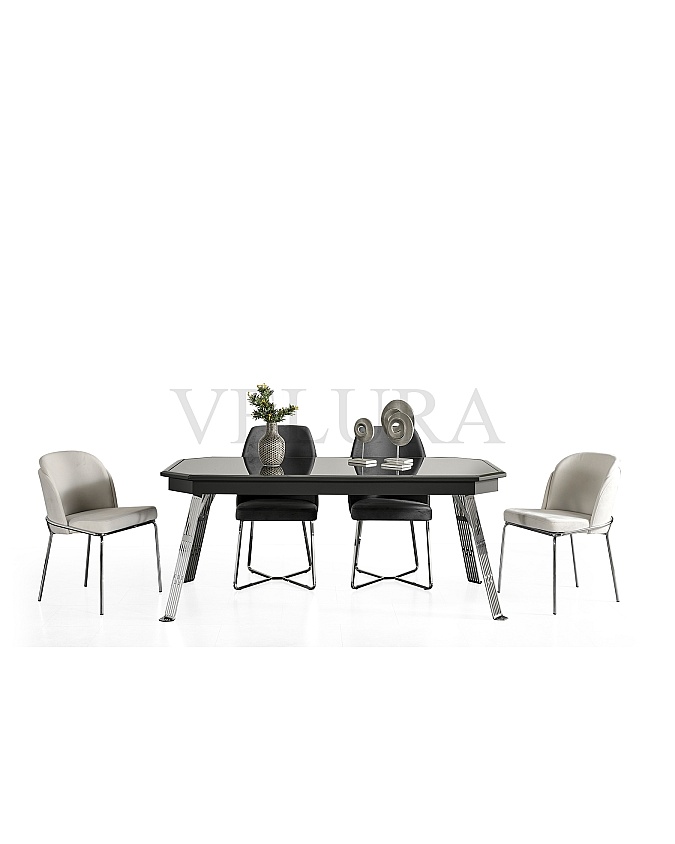 Madrid Yemek Masası