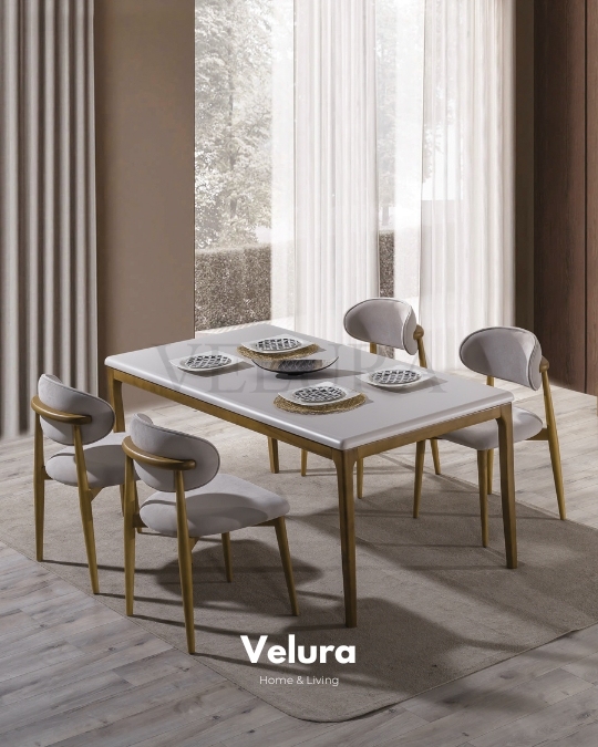 Paris Yemek Masası