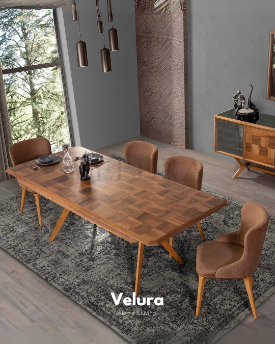 Solin Yemek Masası