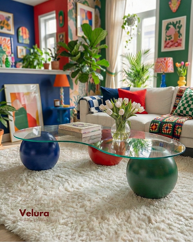 Küre Orta Sehpa - 1 Yeşil Top & 1 Kırmızı Top & 1 Mavi Top - Fasulye - Füme Cam