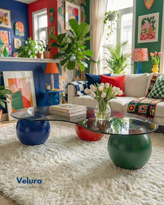 Küre Orta Sehpa - 1 Yeşil Top & 1 Kırmızı Top & 1 Mavi Top - Fasulye - Füme Cam